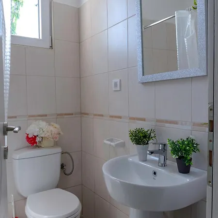 게스트하우스 Astorija 2 포드고리차