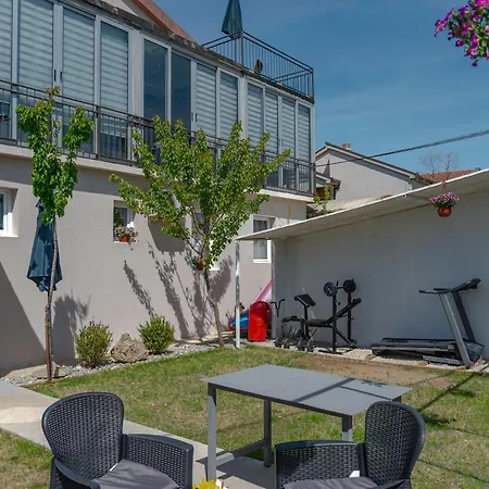 Astorija 2 게스트하우스