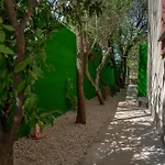 Astorija 2 בית הארחה *