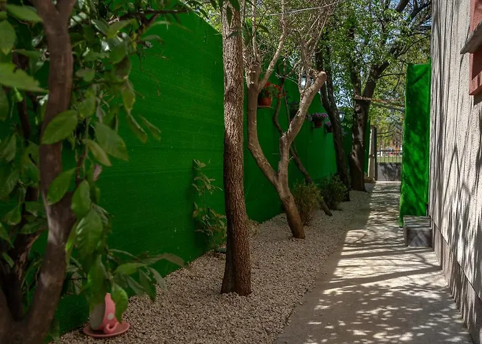 Astorija 2 招待所 *